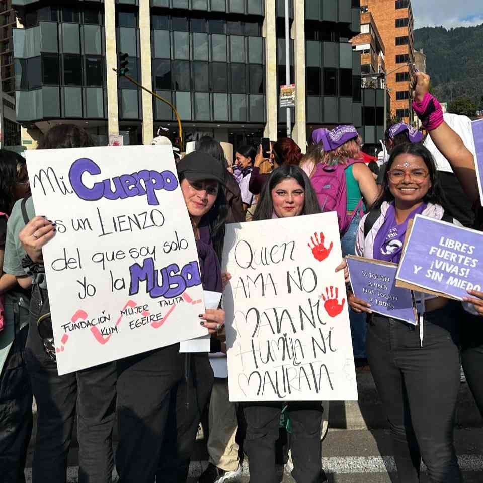 Fotografia de marcha en el dia de la mujer del 2024